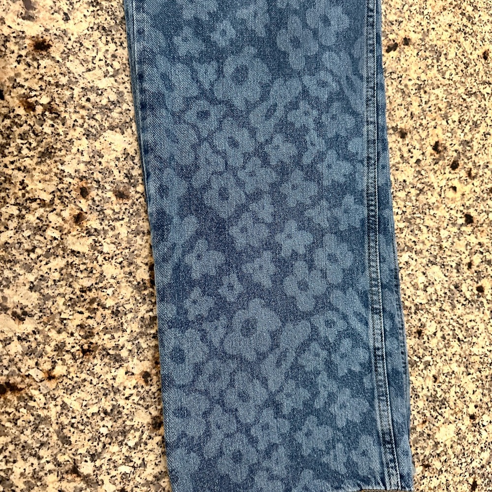 Men’s Urban Outfitters Skate Jeans - Picture 4 of 5